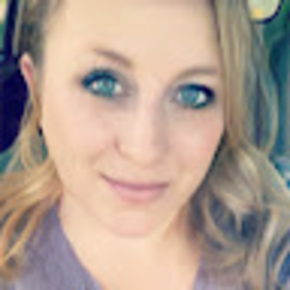 Meet your Posher, Stacy